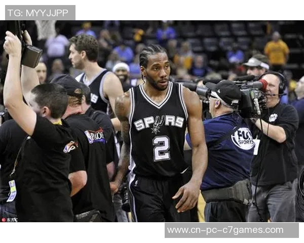 2017NBA季后赛首轮首场马刺与灰熊的激烈对决回顾