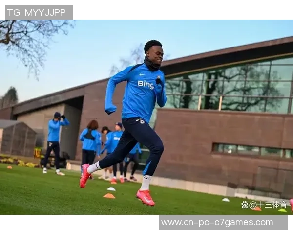 再次遭窃！英超30岁球星拼了：与持刀劫匪坚持 维护4个孩子