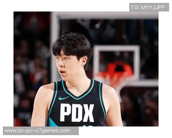 杨瀚森NBA生计总分超周琦：8+4+3+1+1 首进三分空接暴扣